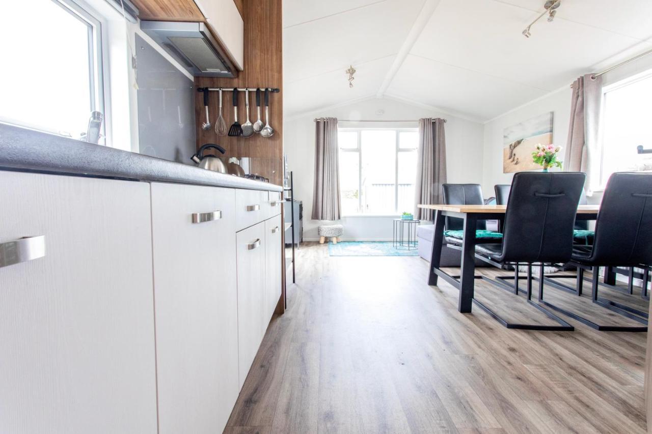Chalet 3A Op Recreatiepark De Wielen Sint Maarten Eksteriør billede