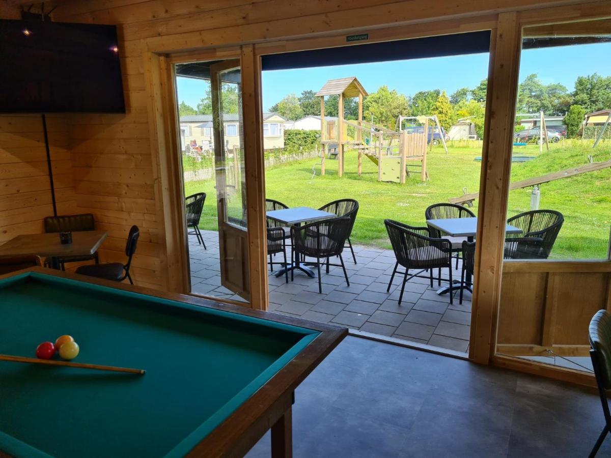 Chalet 3A Op Recreatiepark De Wielen Sint Maarten Eksteriør billede